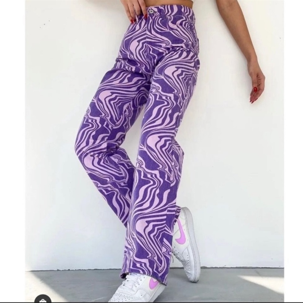 Zara PRINTED STRAIGHT LEG JEANS